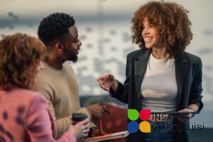 Etkili İletişim: Başarıya Giden Yol: İhtiyacınız Olan 5 Temel Strateji