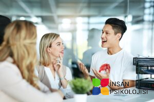 Etkin İletişimin 5 Temel Unsuru: Başarılı İlişkilerin Anahtarı